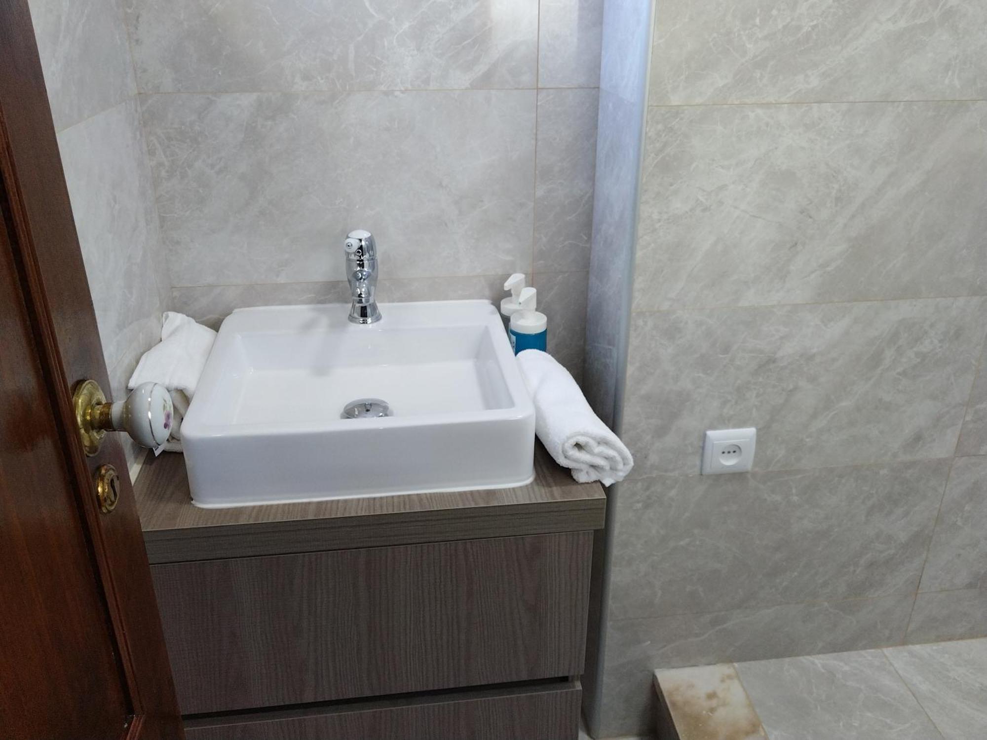 Oeiras Lagoas Parque ,Elite Home Porto Salvo  Екстериор снимка